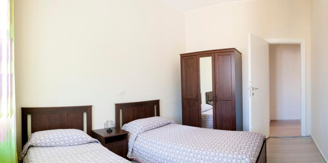 Bed and Breakfast Le Finestre Sulla Piazza à Boiano Extérieur photo